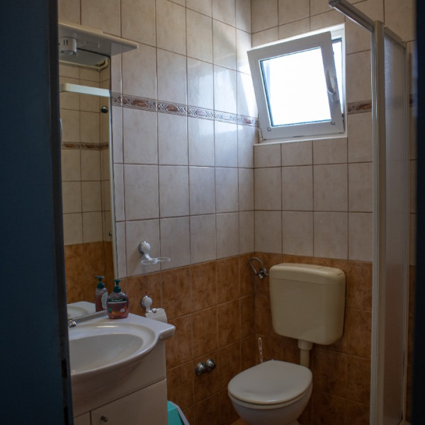 Bathroom / WC, Guesthouse Marija, Guesthouse Marija with heated pool near Paradise Beach, Lopar, Island Rab, Croatia Lopar